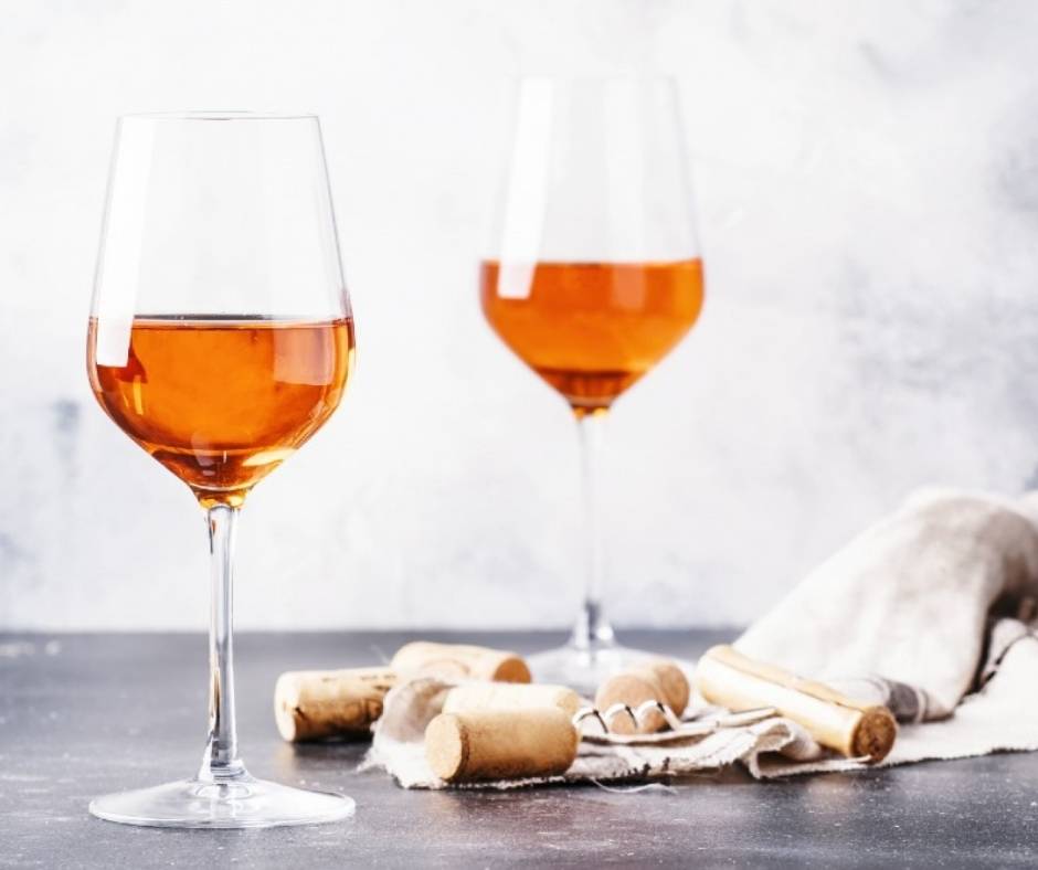 Conheça o vinho laranja produzido com técnicas ancestrais